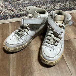 Air Force 1 High-Top Sneakers